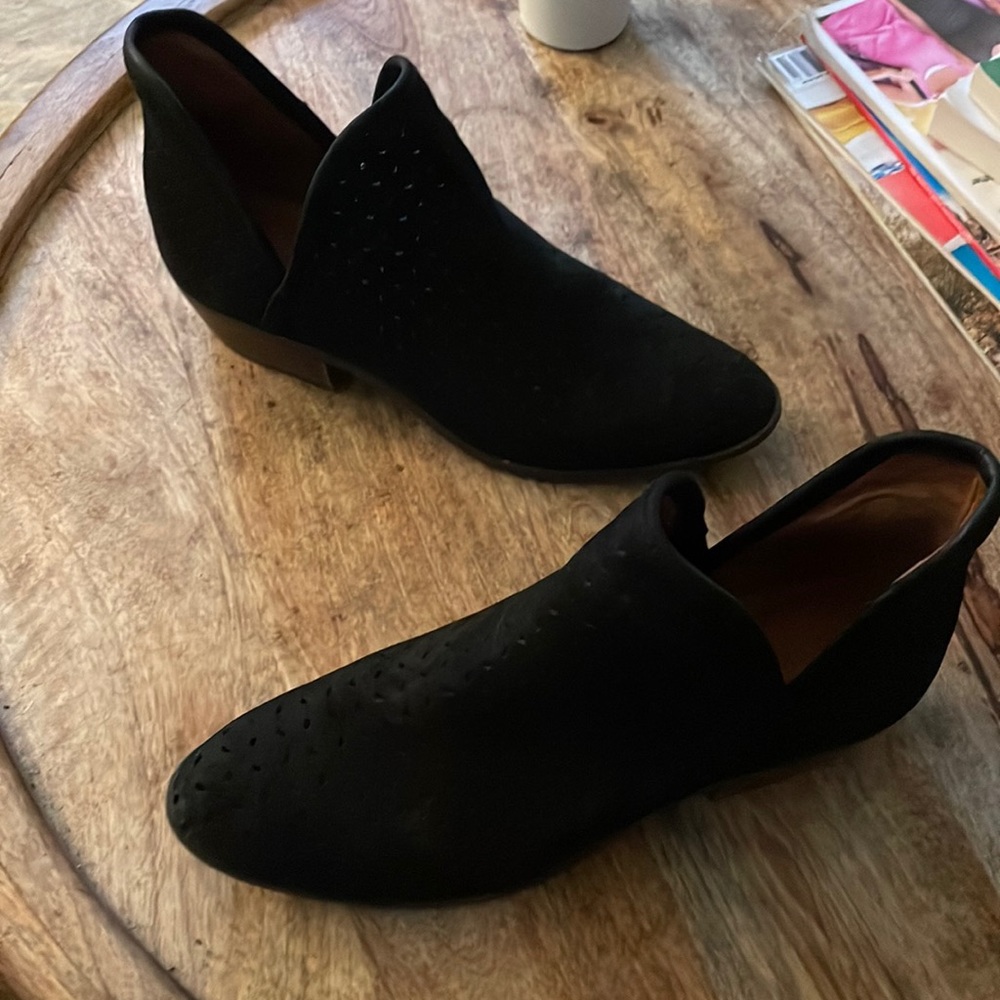 Lucky Brand - black suede boots